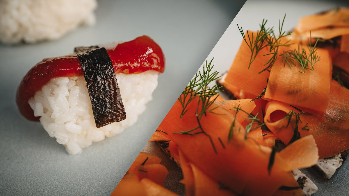Veganer Lachs und Thunfisch nebeneinander auf stylischem Teller – pflanzliche Sushi-Alternative