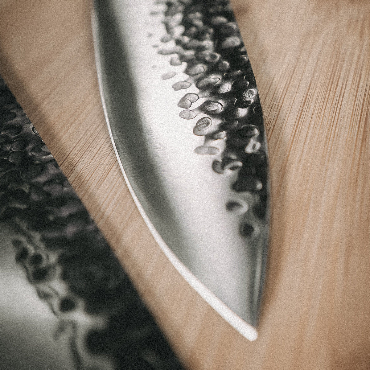 Die Klinge des FIVI Chefmessers ROLF